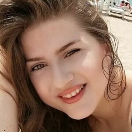 ale official100 model top pic