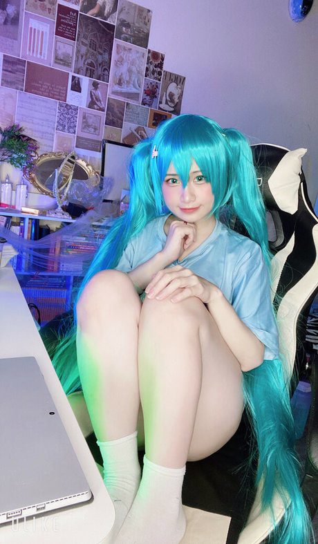 Ririboni beautiful pornstar image