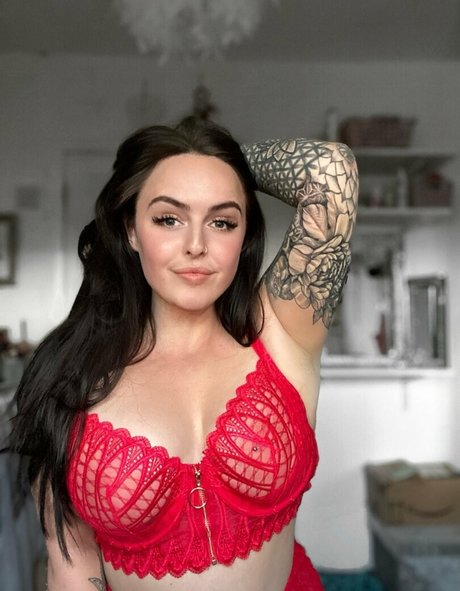 MissShelbyRae nude pornstar img