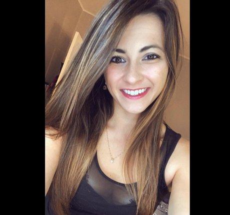 aparr217 model free picture