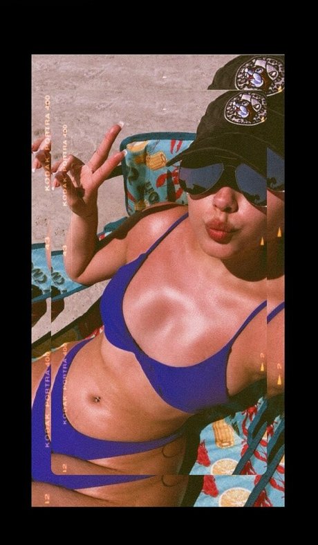 Alejandramariaxo sex pornstar photos