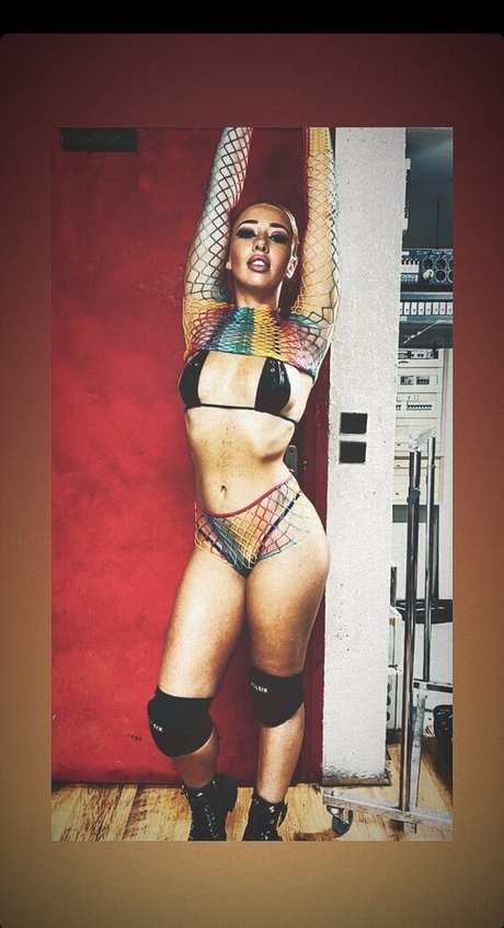 Kaakou pornstar perfect img