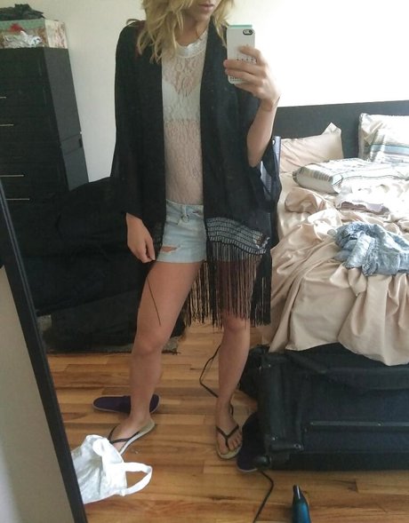 Symphony Howlett pornstar high quality picture