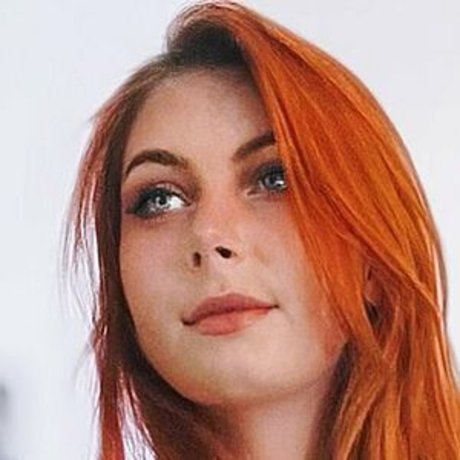 Renarde Elfique model exclusive picture