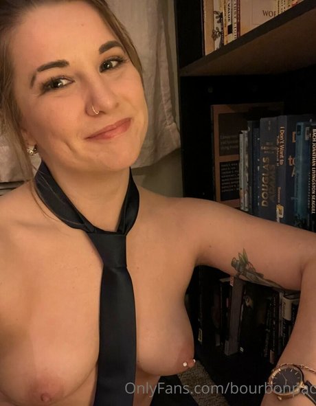 Bourbonformyalpacas best actress gallery