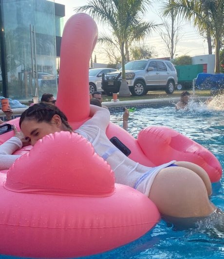 Leslie Leyva star perfect gallery