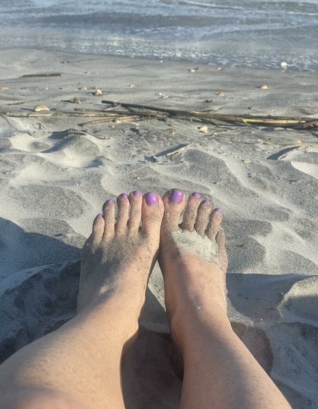 RealRedVixen pornstar hd picture