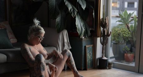 Kristina Wild pretty star archive