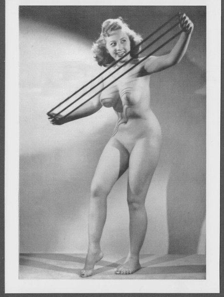 Joan Blondell erotic pornstar photo