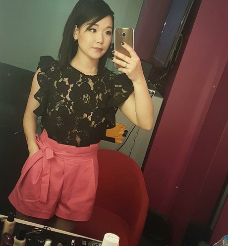 Marie C Palot pretty model img