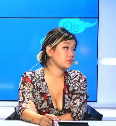 Marie C Palot pretty actress pictures