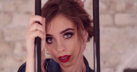 iamleadley free actress galleries