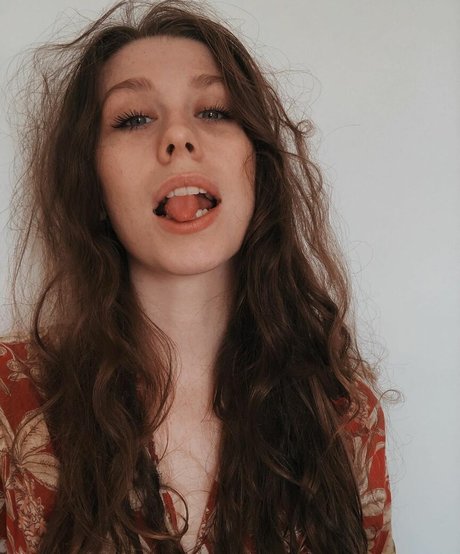 Seen Ellbats xxx model archive