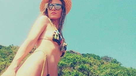 Tova Golan adult actress pic