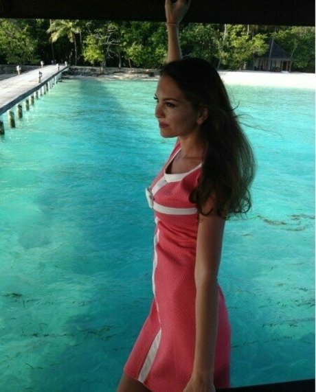 Rodina02 sex model photo