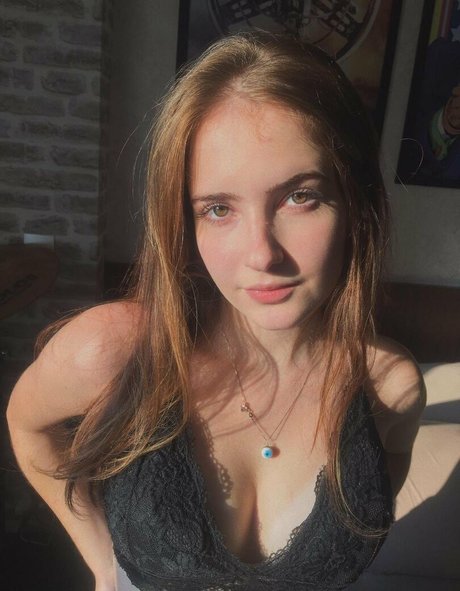 Camila Moroz pornstar exclusive pic