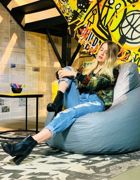 Roberta Pfaff star best images