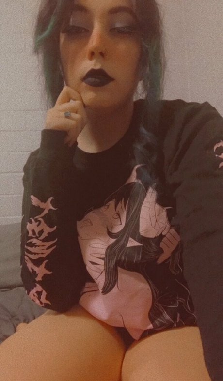 LewdPrincess08 star nude pic