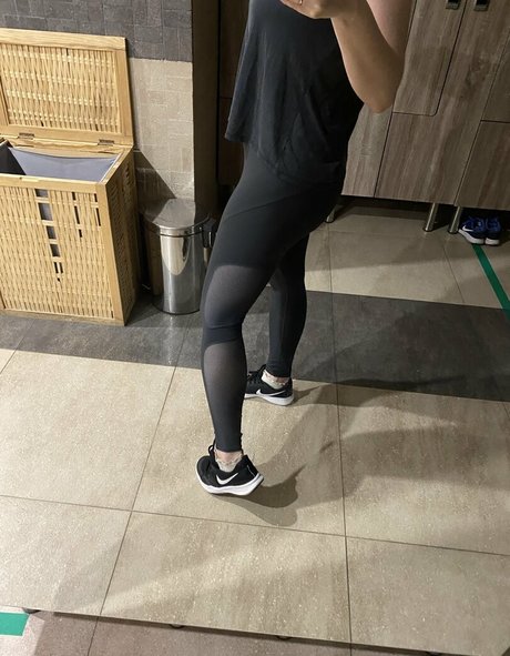 MintyMiyako pretty actress pictures