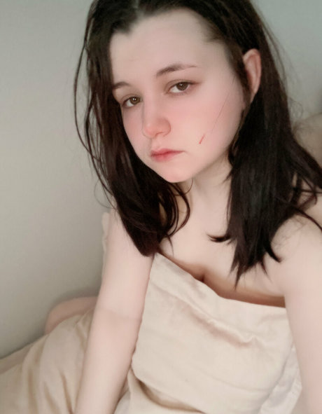 MintyMiyako naked pornstar gallery