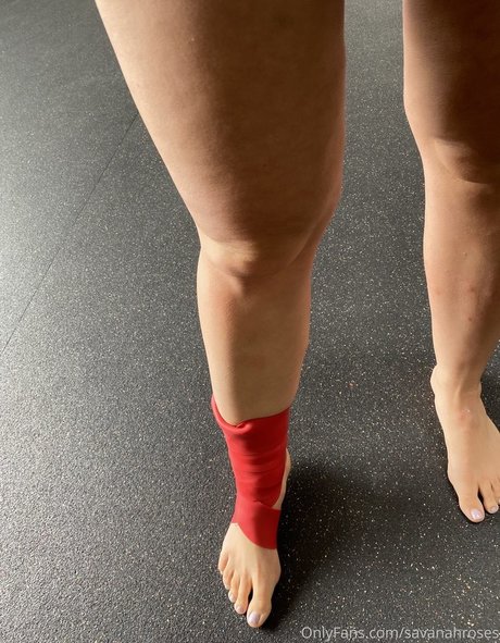 Savannah Roses star adult photo