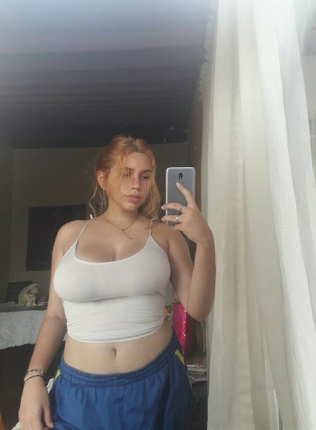 vviczsz model free image