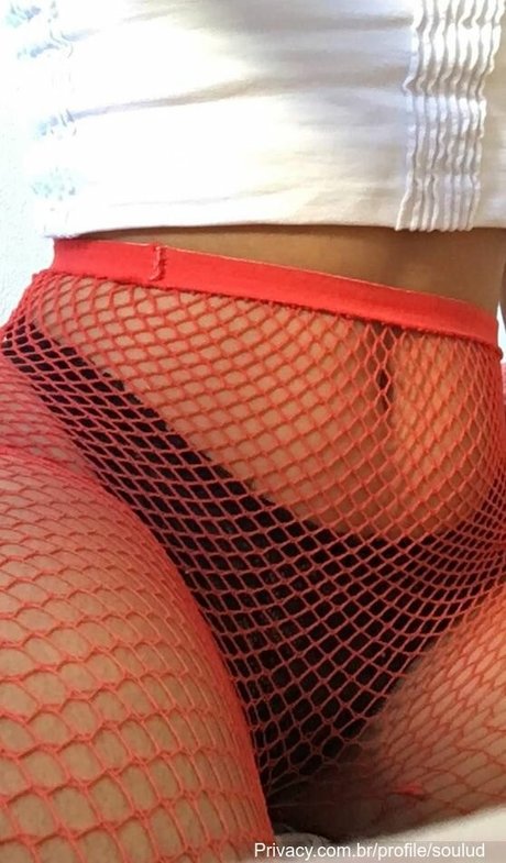 Soulud model beautiful img