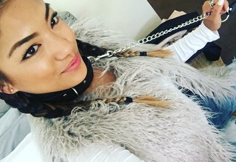 Janelle Ha pretty star img