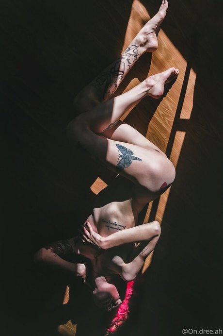 Ondreeah model hd pic