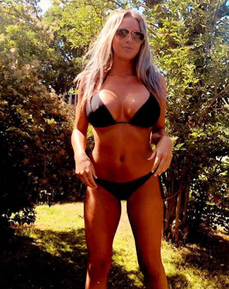 Elin Jaconelli model best pictures