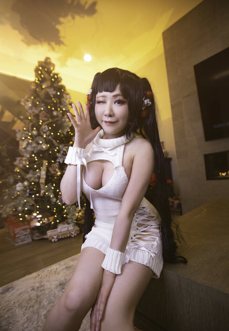 Vicky Lau nice actress photos