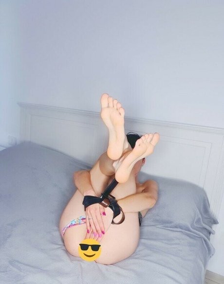 BellaSabini exclusive actress img