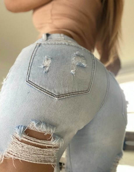 byMissVasquez Profile pic