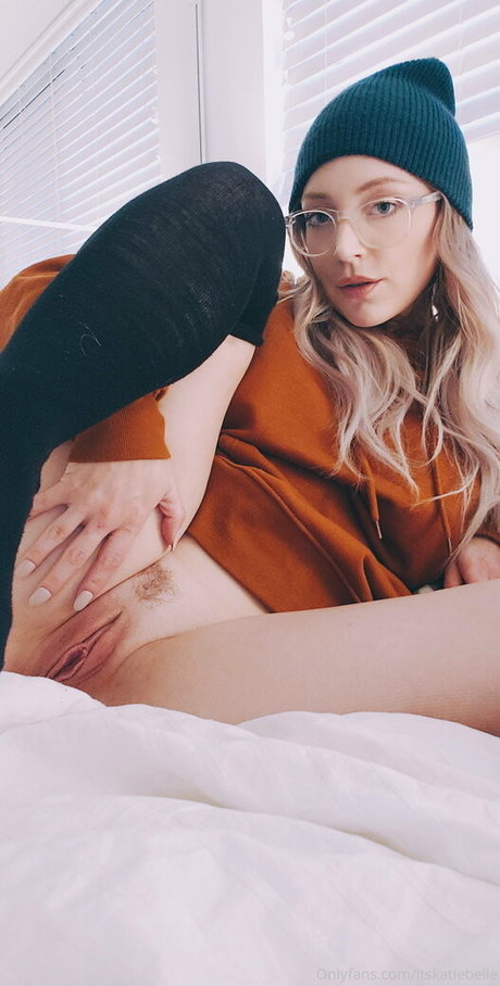 Katiebelle xxx pornstar pictures