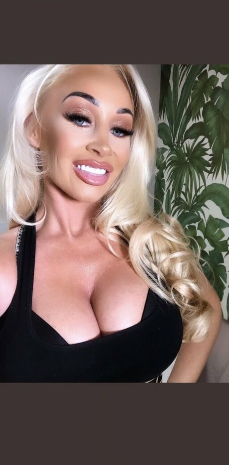 Jessicaxharvey model perfect pic