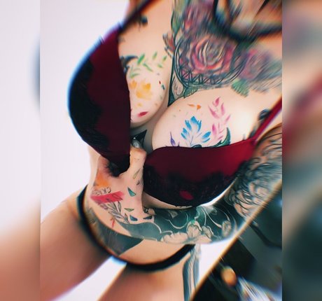 Martiz Matterz naked model pic