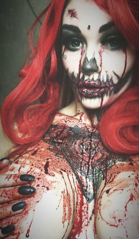 Martiz Matterz nudes model photos