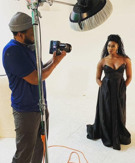 Dr Ebonie Vincent hd model photos