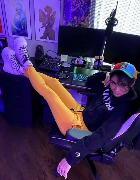 noko doko star hot images