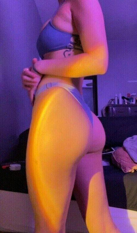 Hal es model xxx images