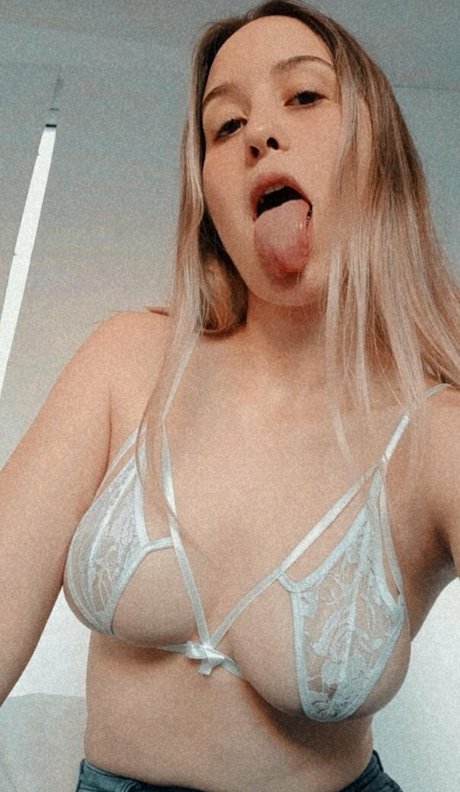 allaboutanny1 nice actress galleries