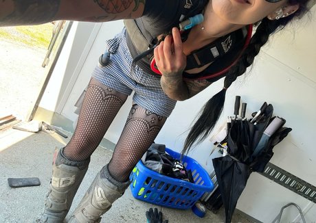 Little Doll model nude galleries