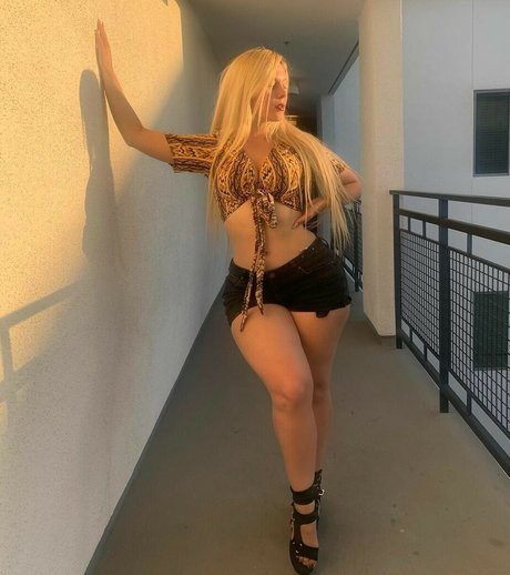 amethystfaymusic sexy model gallery