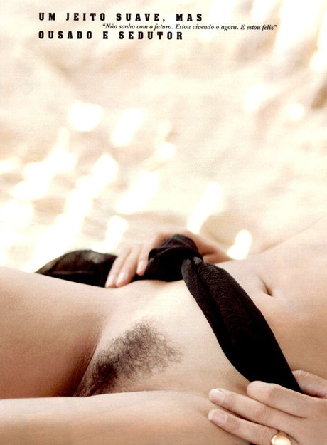 Debora Rodrigues actress photo