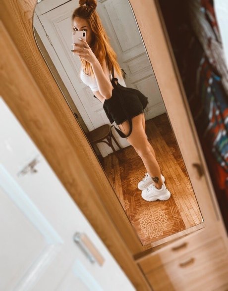 Annie foxx star naked picture