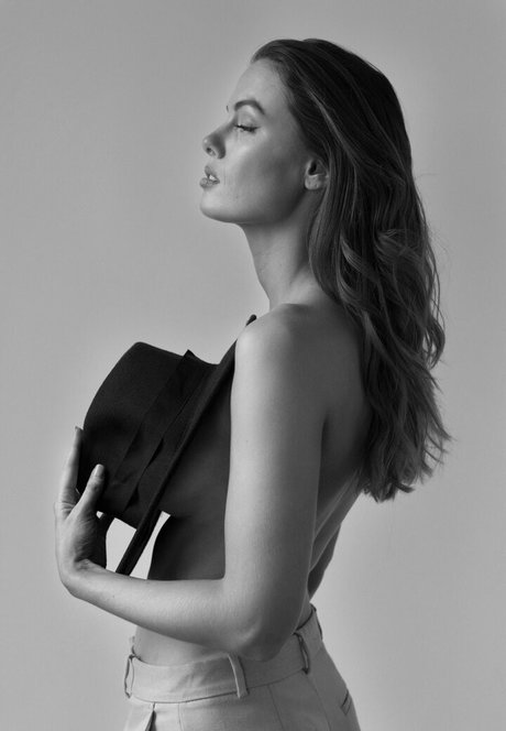 GeorgieToms sex star images