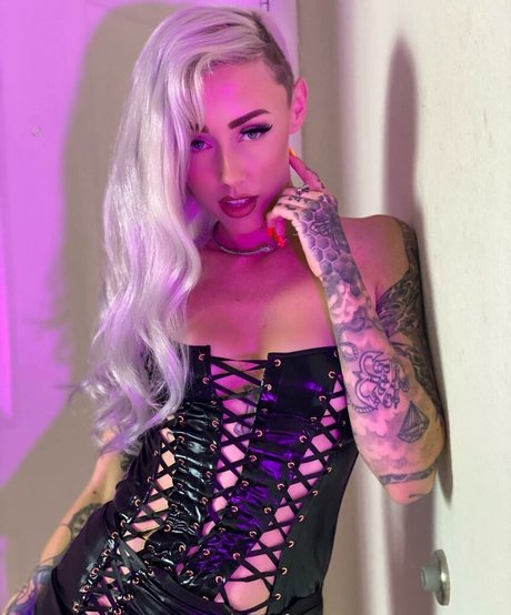 Shonda Laurelee Mackey porn actress photo