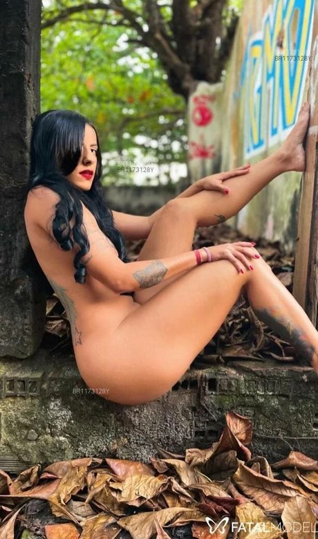 Lais Alves porn model archive