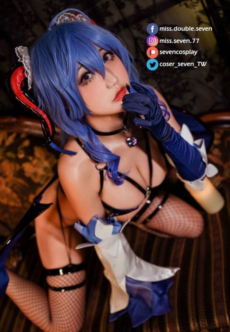 Miss Seven art pornstar pics