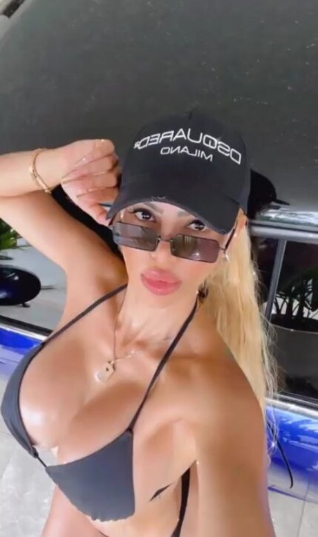 Alexa Mena sex model picture